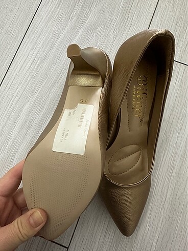 36 Beden camel Renk Stiletto topuklu kadın ayakkabı