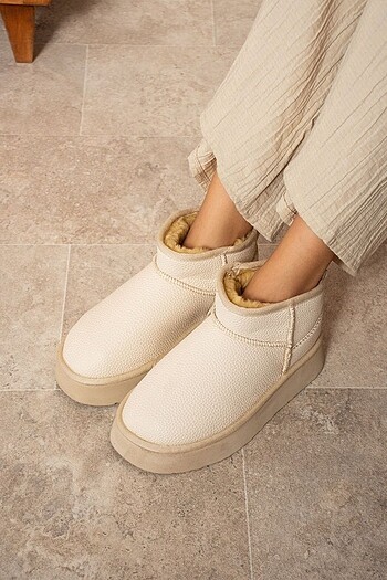 Ugg Ultra Mini Platform Deri Cilt