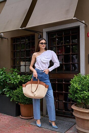 Marka Muadili Kol ve Omuz Çantası - Görsel 11