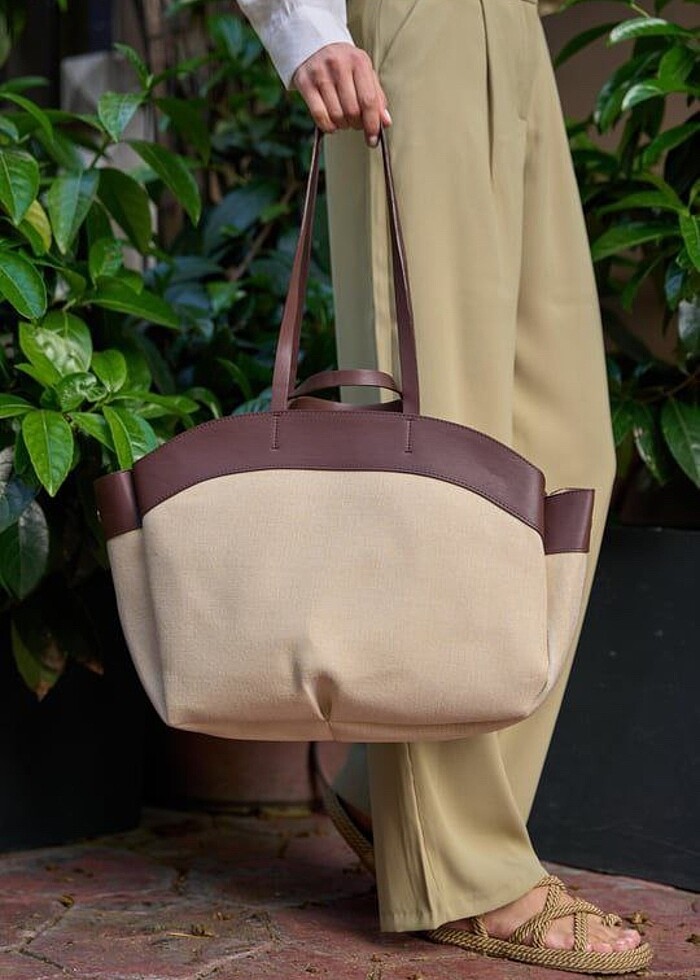 Marka Muadili Kol ve Omuz Çantası - Görsel 3