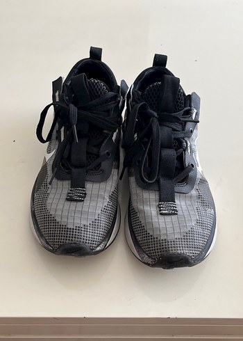 Nike erkek spor ayakkabısı 42
