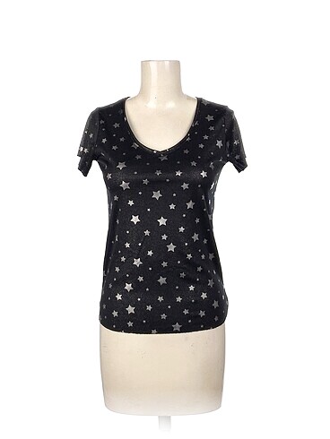 PreLoved T-shirt %70 İndirimli.