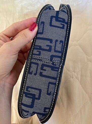 Beden Guess çanta