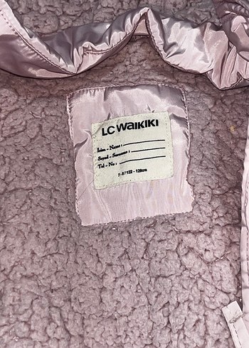 LC Waikiki Kürklü Kapüşonlu Pembe Kız Mont