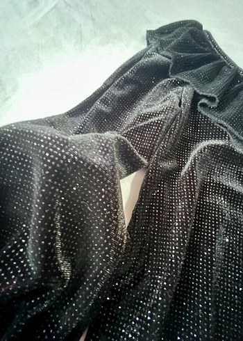 Siyah Fırfırlı Straplez Mini Bluz - Görsel 2