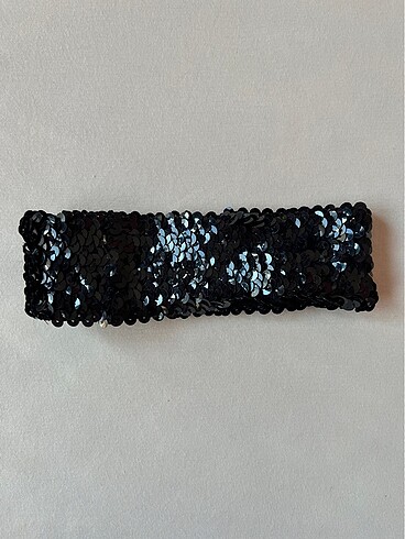 Siyah Payetli Bandana