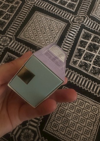Beden Estee Lauder Perfectionist Pro Açık Bej BB Krem