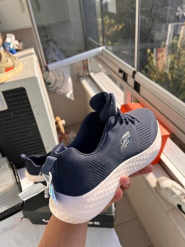 42 Beden ORJİNAL SKECHERS