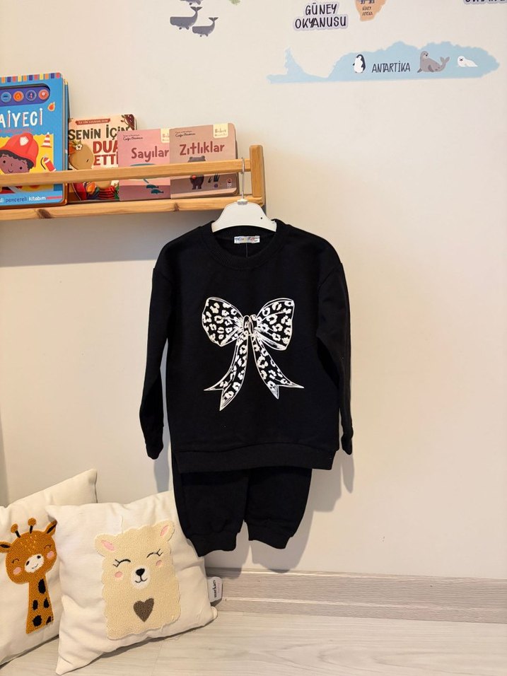Kız Bebek Siyah Fiyonk Baskılı Uzun Kollu Takım - Görsel 2