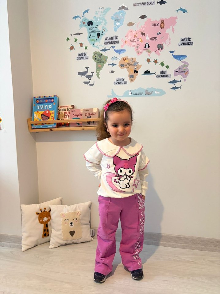 Kız Çocuk Pembe Rahat Kesim Eşofman Altı - Görsel 4