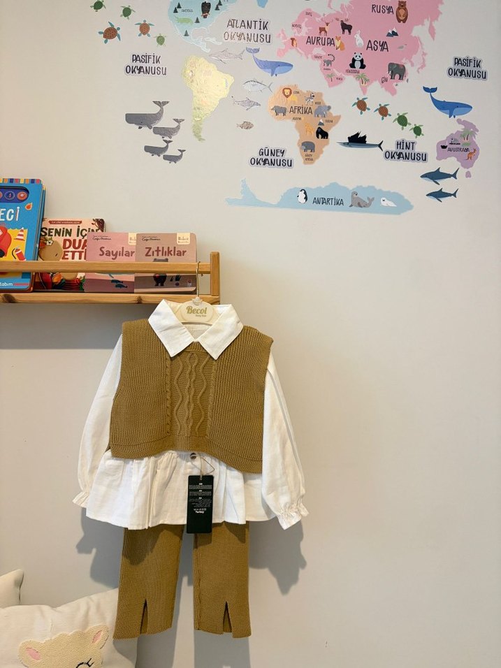 Kız Bebek Örgü Süveterli Kahverengi Takım - Görsel 3