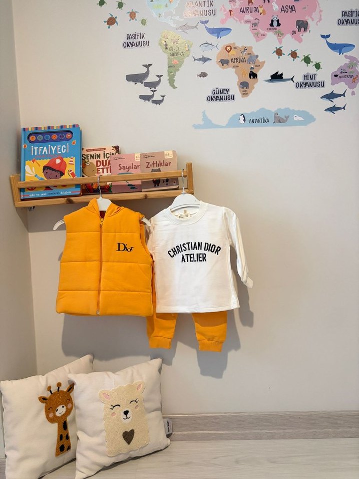 Sarı Kapüşonlu Fermuarlı Bebek Takımı - Görsel 2