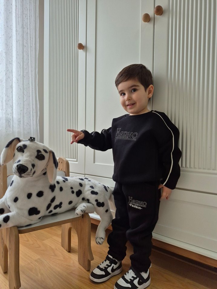 Siyah Baskılı Erkek Çocuk Eşofman Takımı - Görsel 2