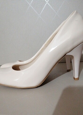 37 Beden Bambi Kadın Stiletto