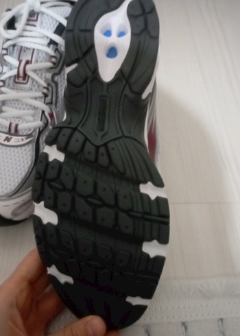 New Blance Erkek Beyaz Gri Bağcıklı Spor Ayakkabı - Görsel 4