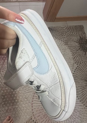 30 Beden beyaz Renk Beyaz Nike orjinal çocuk sneakers