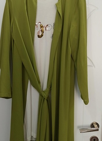 Pierre Cardin mağazasından alındı 