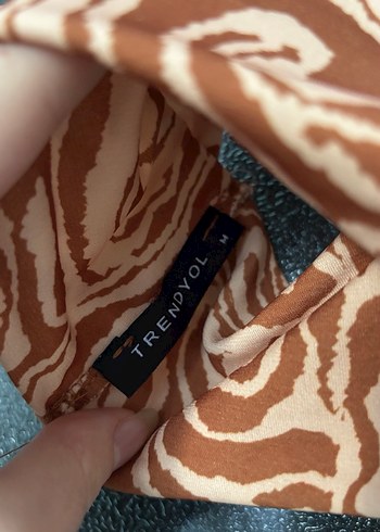 Trendyolmilla Crop Kahverengi Bluz - Görsel 2