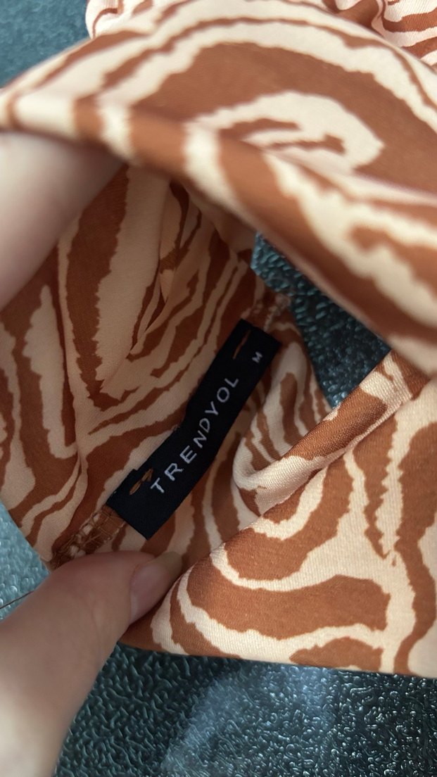 Trendyolmilla Crop Kahverengi Bluz - Görsel 2