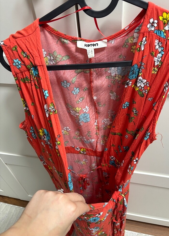 Koton Çiçekli Kırmızı Elbise - Görsel 4