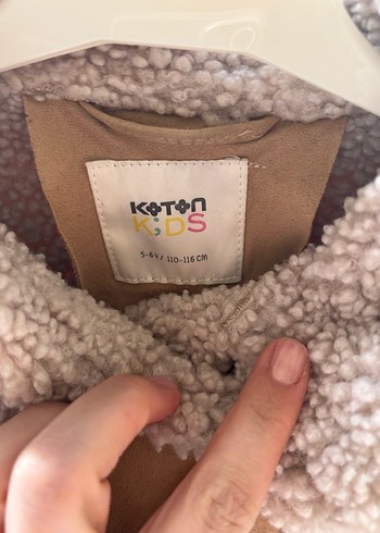 Bej Peluş Detaylı çocuk Ceket - Görsel 8