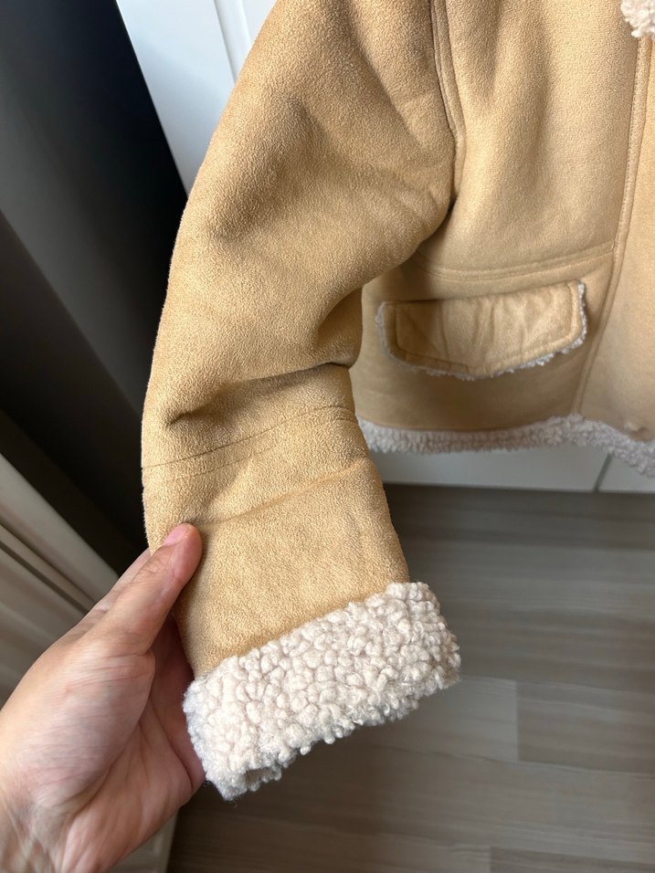 Bej Peluş Detaylı çocuk Ceket - Görsel 4