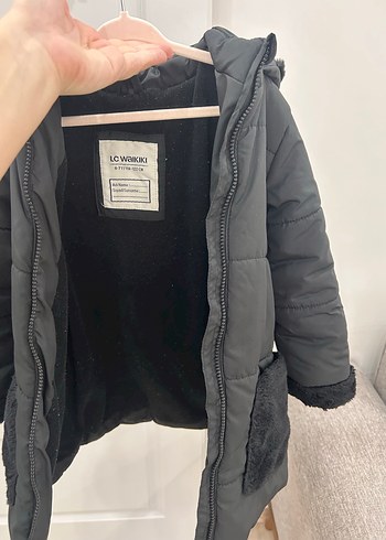 Siyah Peluş Detaylı Çocuk Kışlık Mont - Görsel 7