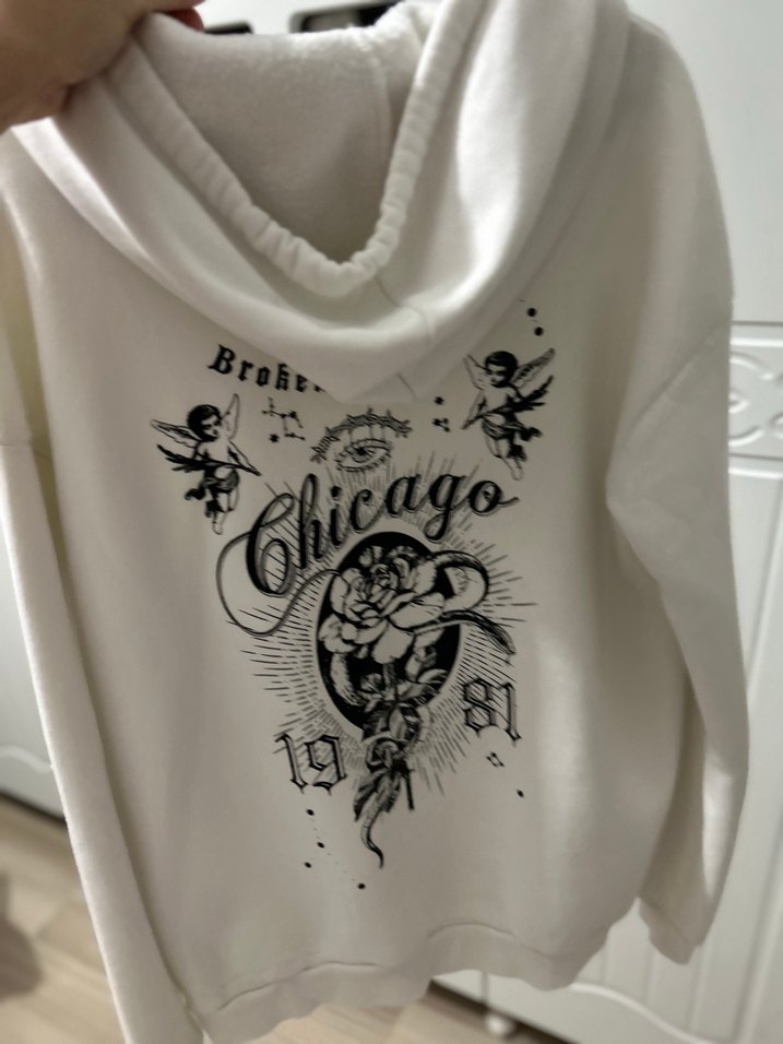 Beyaz Kapüşonlu Kadın Sweatshirt - Görsel 4