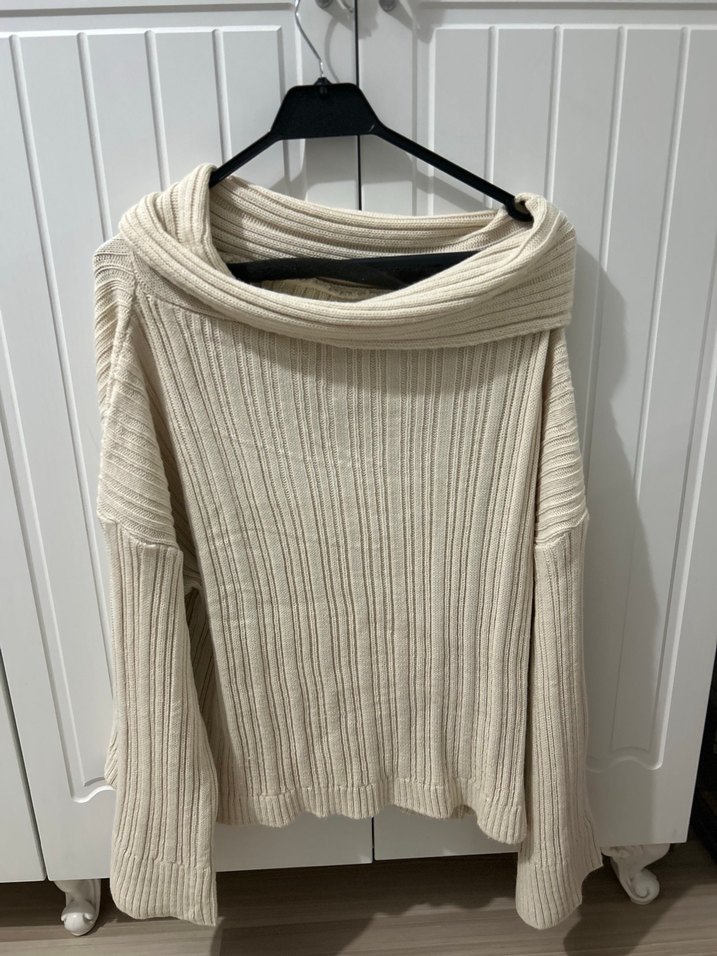 Bej Kayık Yaka Örgü Kadın Kazak - Görsel 2