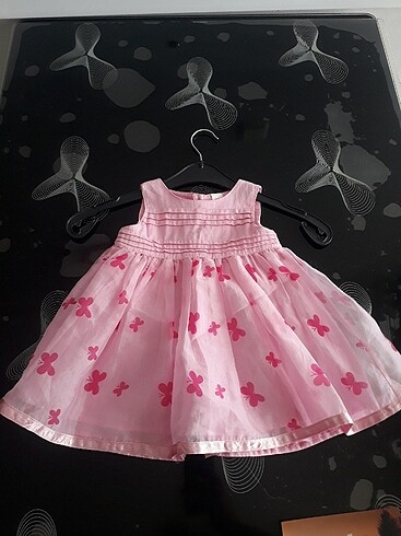 9-12 Ay Beden Ürünüm açık pembe rengindedir 