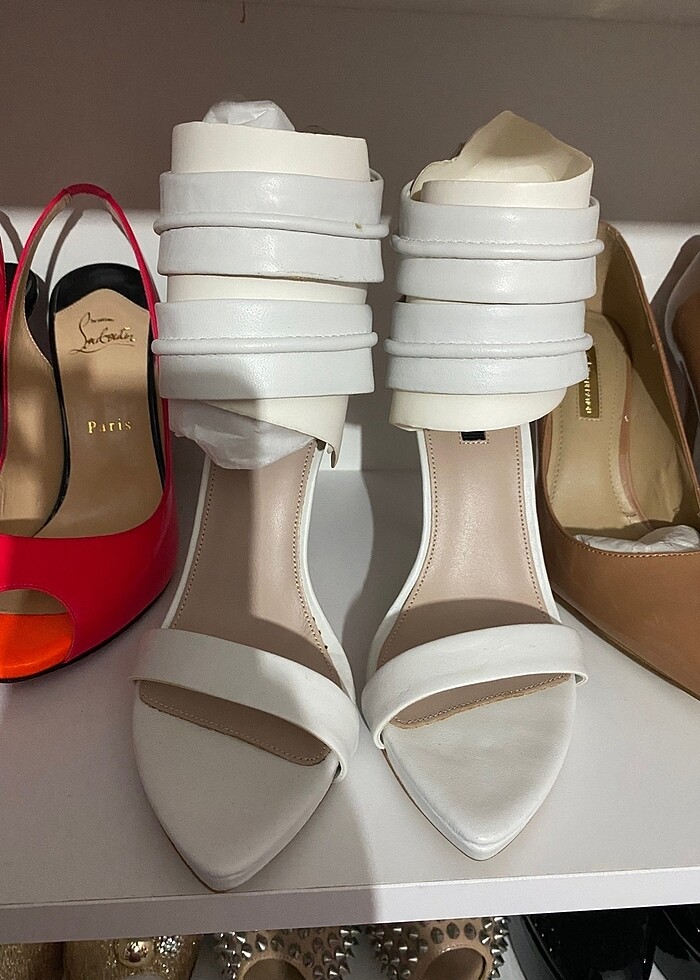 Zara beyaz topuklu sandalet - Görsel 1