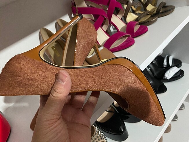 37 Beden kahverengi Renk İnci tay tüyü stiletto