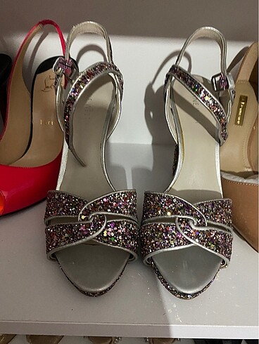 Nine west abiye topuklu sandalet