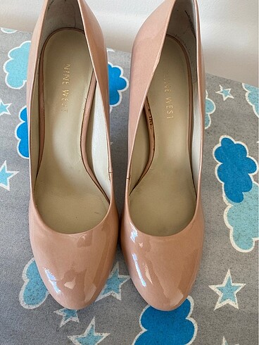 Nude ten pudra nine west alçak topuk