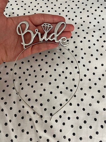 Bride taç