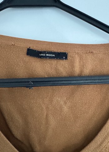 V Yaka Bej Kadın Süet Kazak - Görsel 2