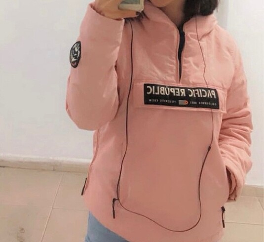 Pull & Bear Kanguru Mont
