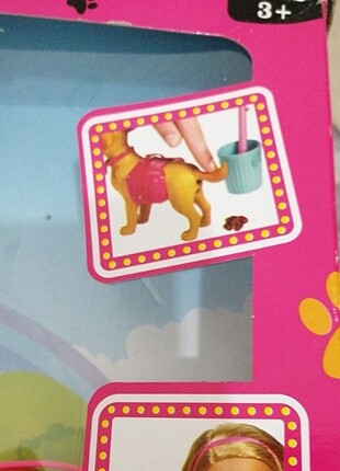 Barbie Kaka yapabilen köpek 