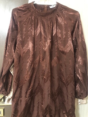 Tunik jakar