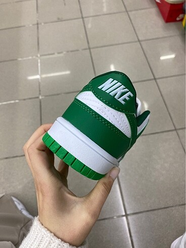 37 Beden yeşil Renk Nike air dunk