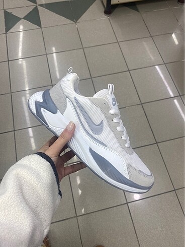Yeni sezon nike