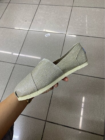 37 Beden Toms babet