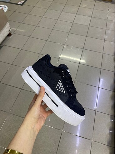 Prada platform