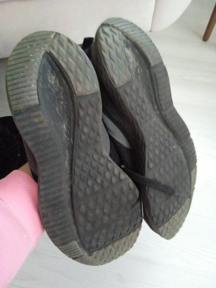 Siyah Bağcıklı erkek spor ayakkabı - Görsel 4