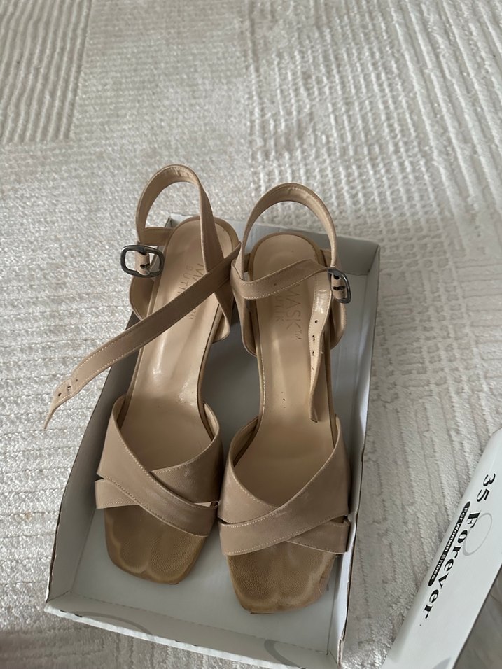 Bej Süet Kadın Dolgu Topuk Sandalet - Görsel 3