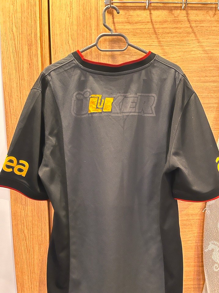 Galatasaray 2013-14 Siyah Nostalji Forma - Görsel 3