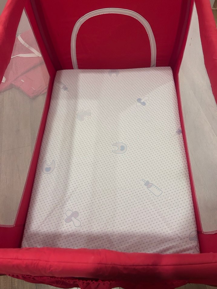 Kırmızı Renkli Oyun Parkı Yatak - Görsel 2