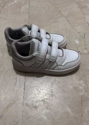 Çift Tokalı Beyaz Kız Çocuk Spor Ayakkabı - Görsel 2