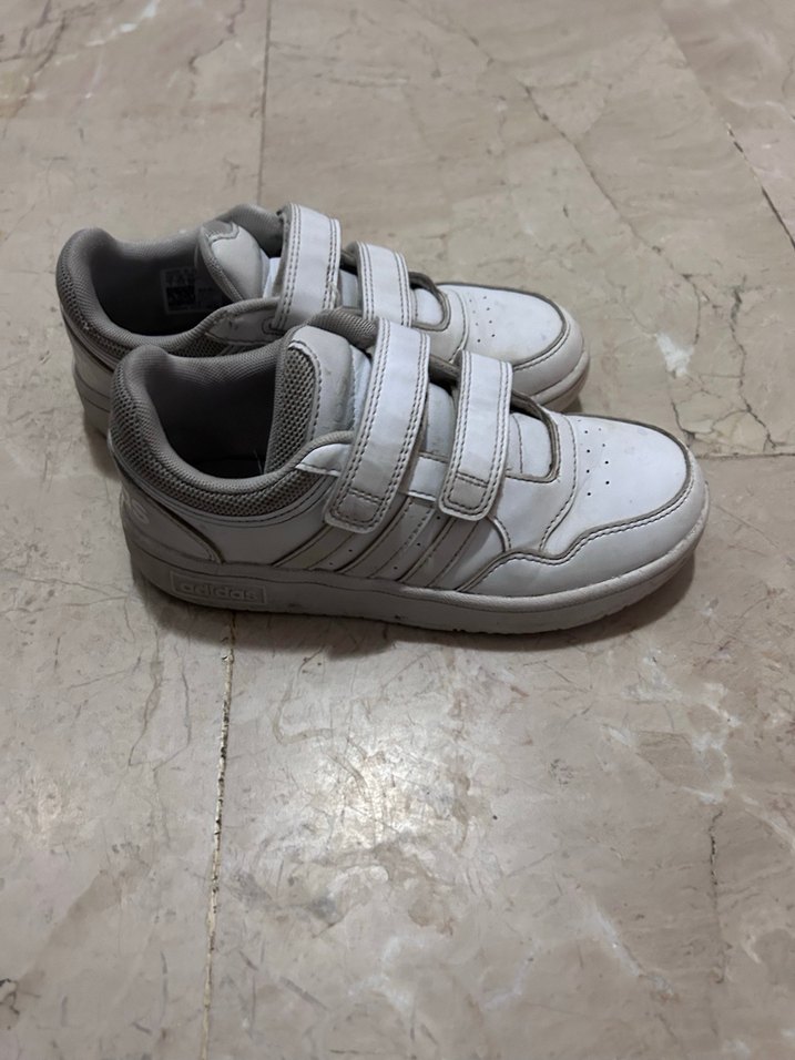 Çift Tokalı Beyaz Kız Çocuk Spor Ayakkabı - Görsel 2