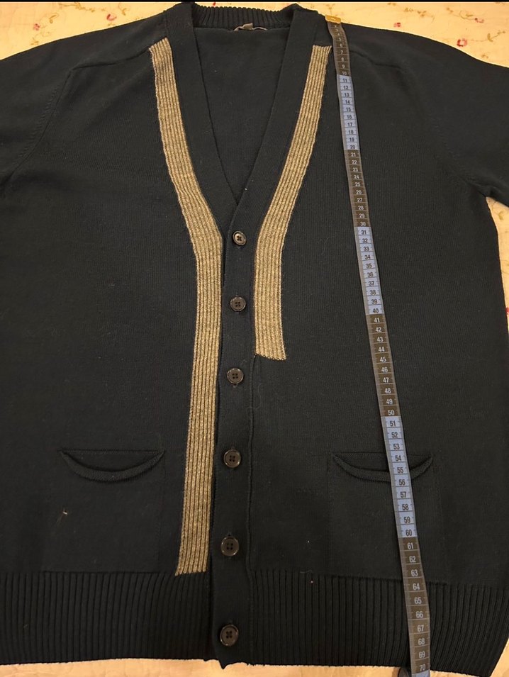 Lacivert Düğmeli Yün Hırka - Görsel 3